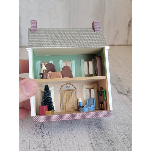 Hallmark Colonial Christmas Victorian House ornament Xmas - Picture 6 of 7